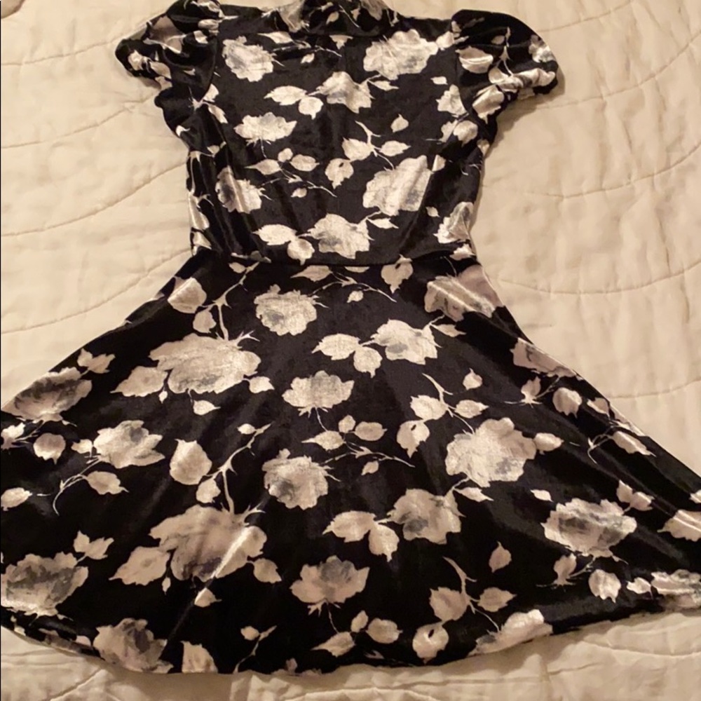 Black velvet dress